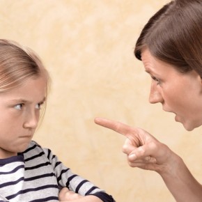 Как родительский нарцисс формирует эмоциональную зависимость у детей