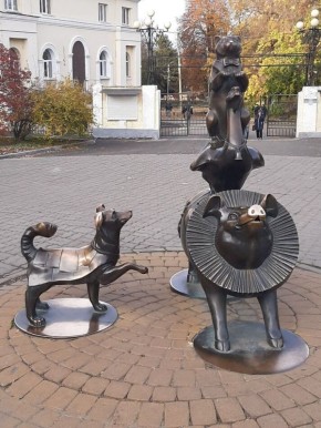 Как «Египетская пирамида» иллюстрирует группы и их роли