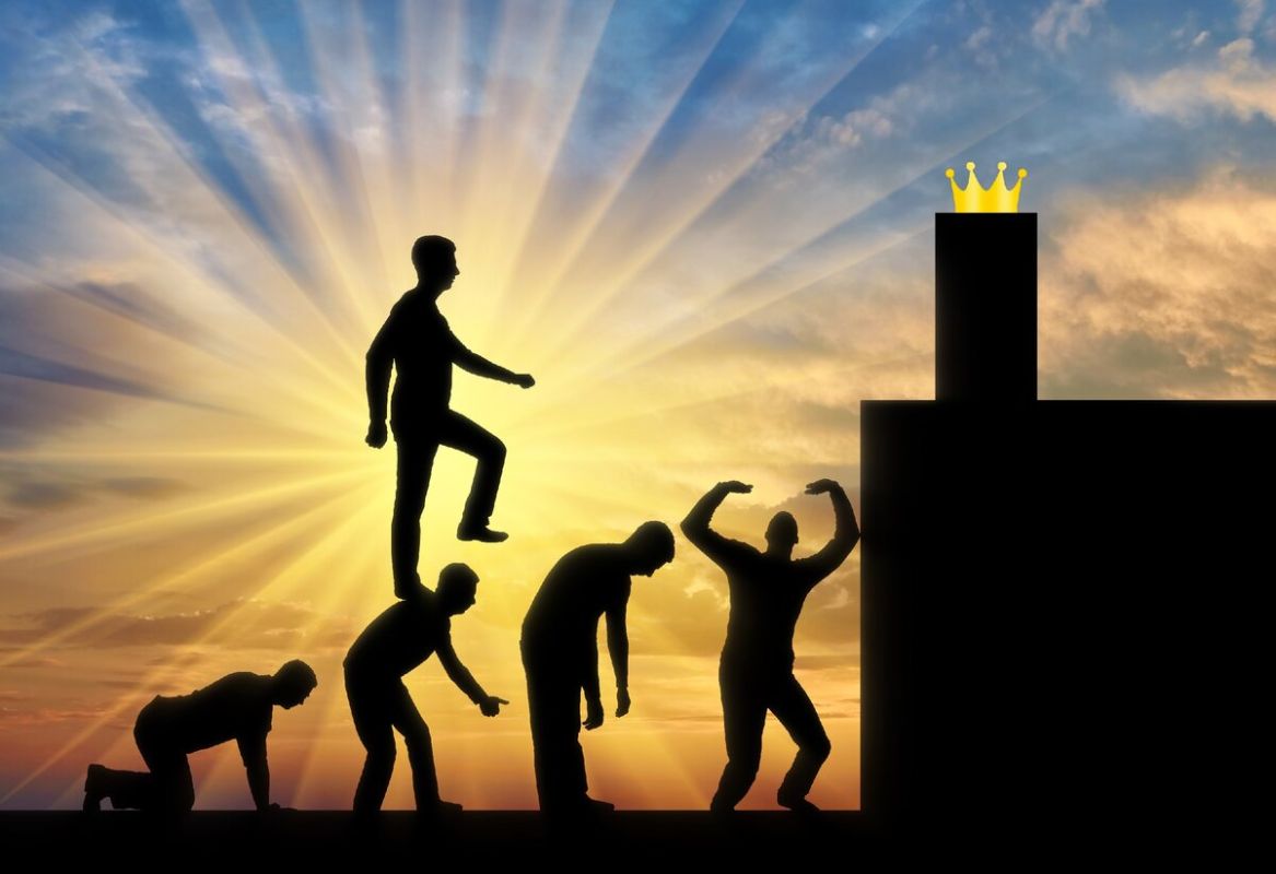 Тень нарциссической семьи: как обрести свободу от наследия